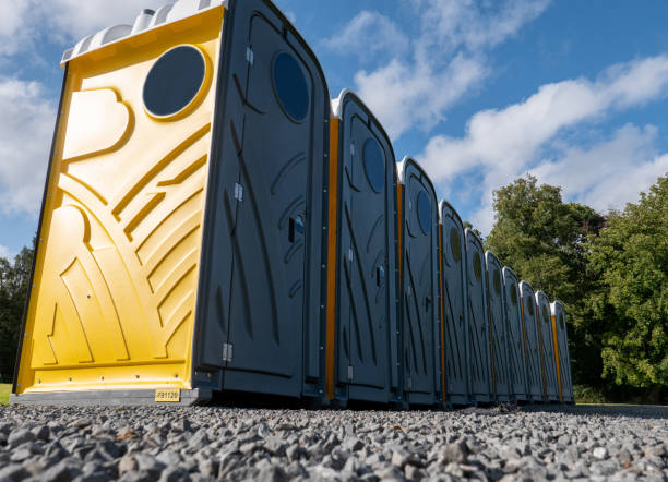Best VIP or Luxury Restroom Trailers  in Swansboro, NC