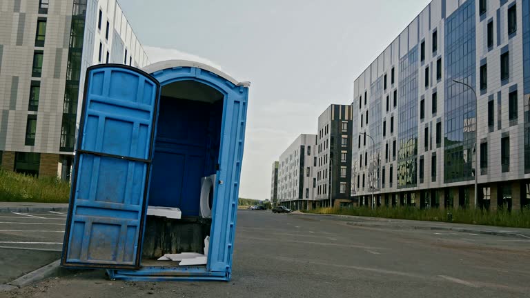 Best Standard Portable Toilet Rental  in Swansboro, NC